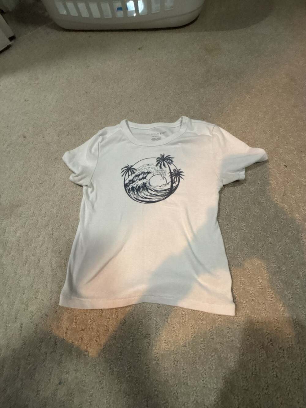 American Eagle Graphic Wave Palm Tree White T-Shirt size xs